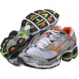 Mizuno Wave Creation 10