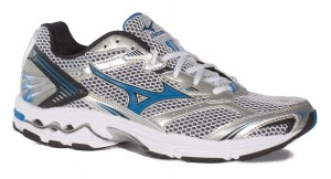 Mizuno Wave Ovation